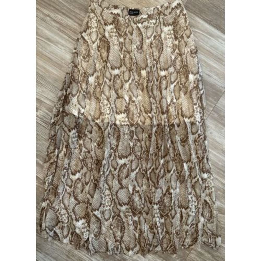 Free Press Woman’s Size Small Animal Print Polyester, 1/2‎ Lining